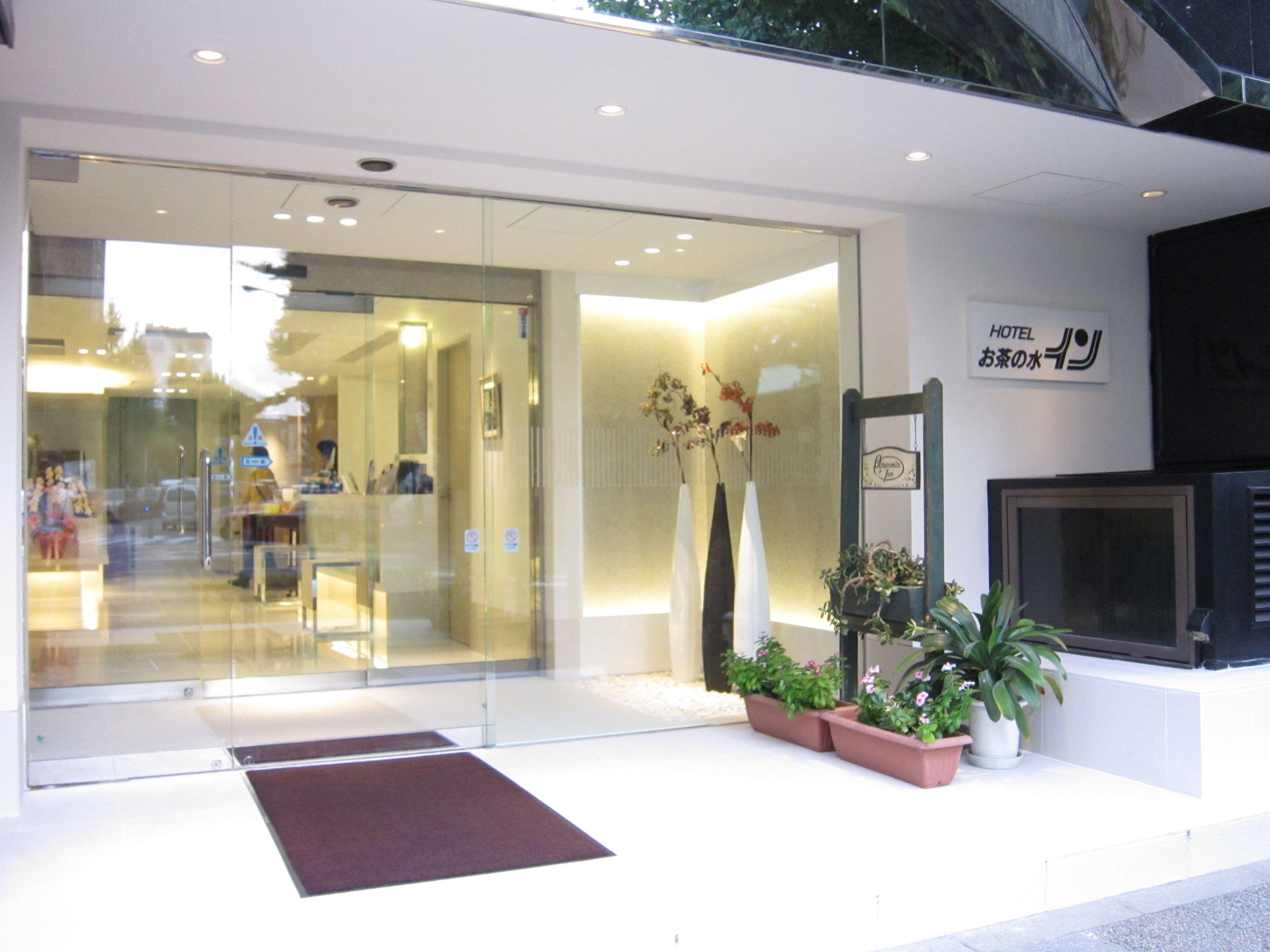 Ochanomizu Inn — Photos 3